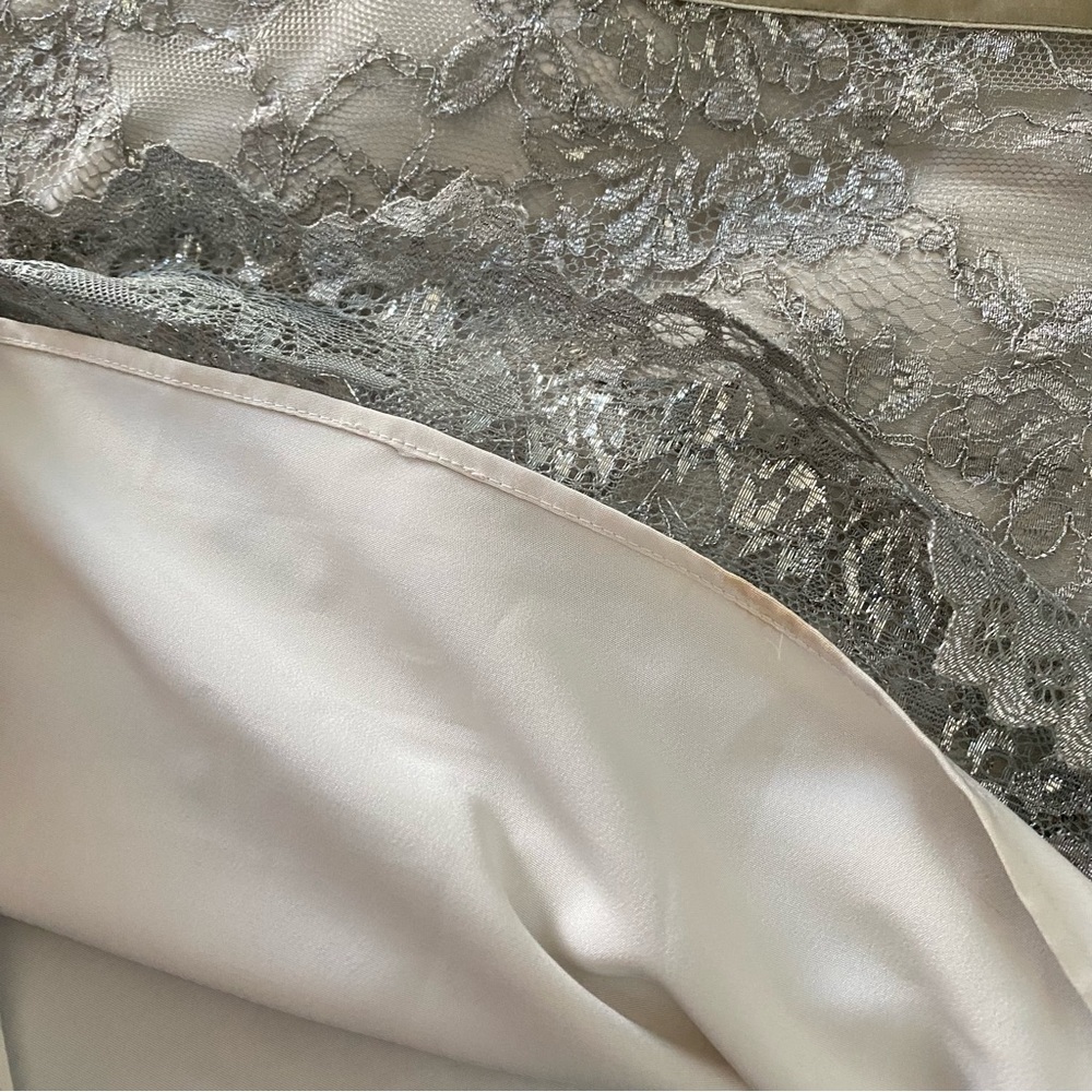Y2K FairyCore WhimsiGoth Silver Metallic Lace Empire Waist Velvet Adorned Tank 8 - Picture 17 of 17